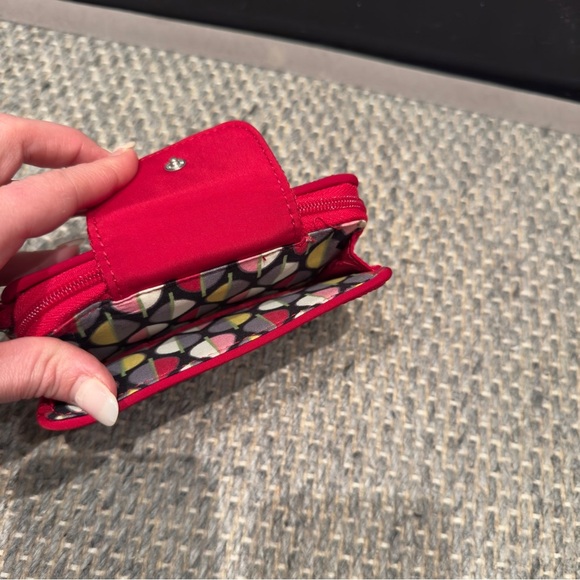 Vera Bradley - Red Quilted Wristlet Wallet Trendy 2025 Fall Item - Picture 4 of 13